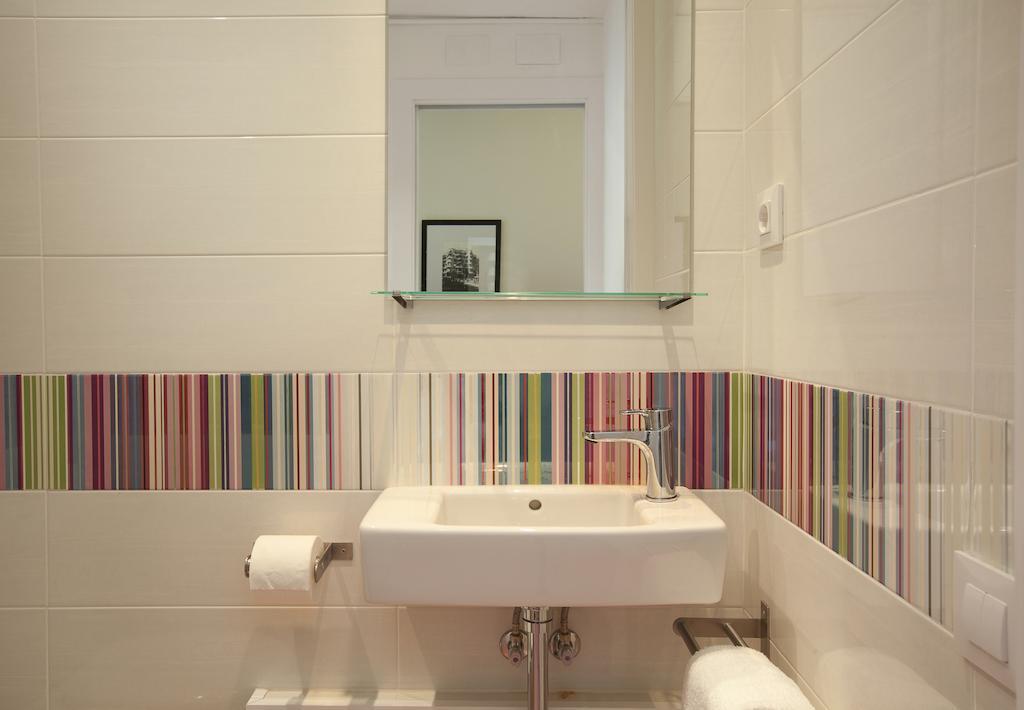 Barnapartments Basic Gracia バルセロナ エクステリア 写真