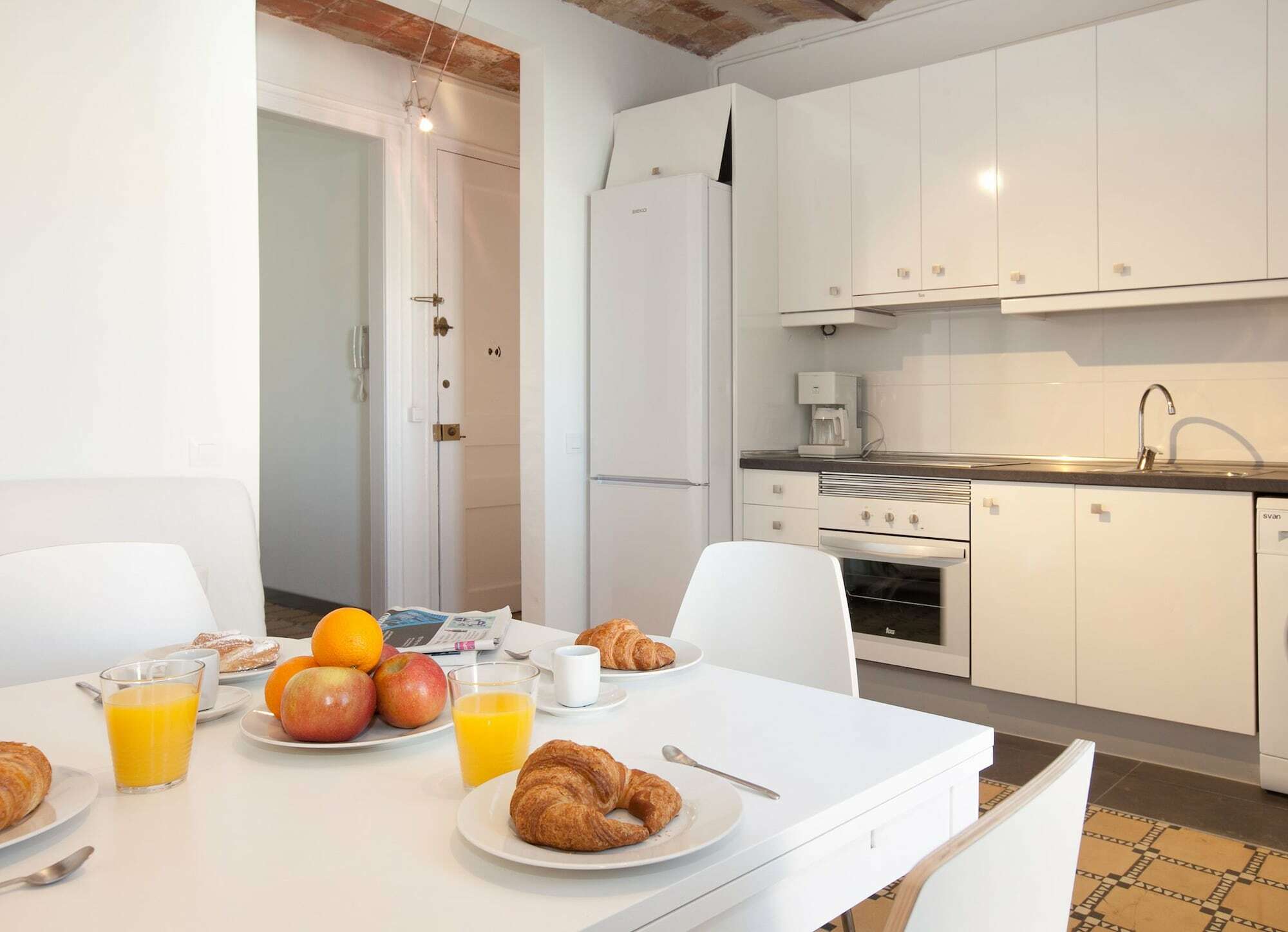 Barnapartments Basic Gracia バルセロナ エクステリア 写真